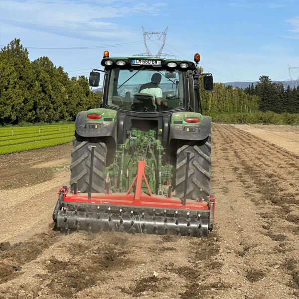 Conti Jardins Jardinier, paysagiste et terrassier à Saint Rémy de Provence Paysagiste, jardinier, terrassier à Saint rémy de Provence, Eygalières, Les Baux de Provence.